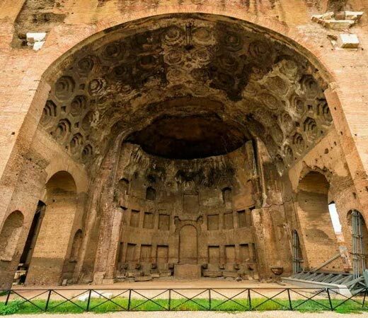 Basílica de Majencio y Constantino