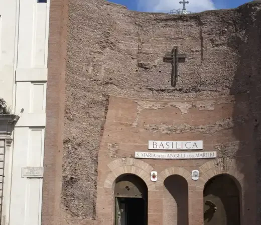 Basílica de Santa María de Los Ángeles y Los Mártires